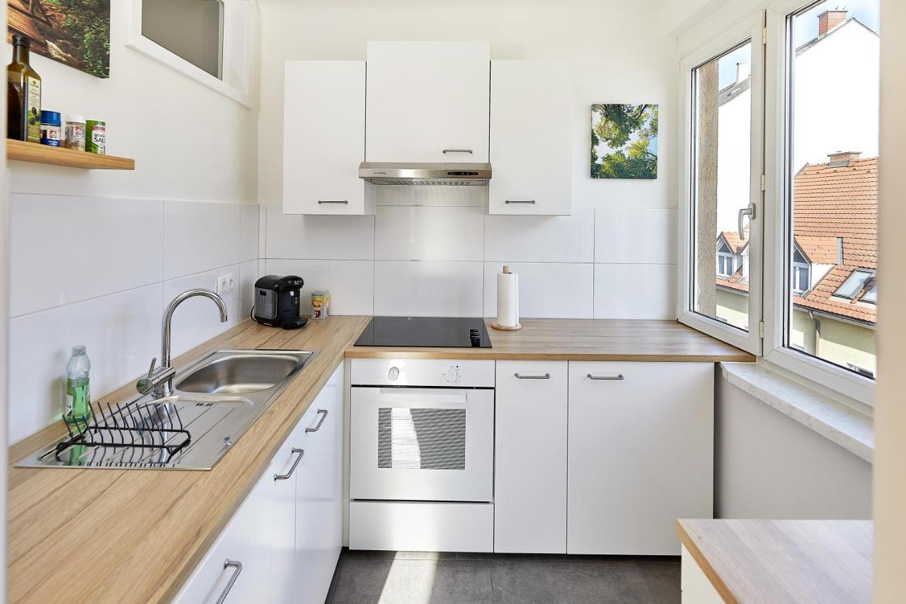 Helle Und Gemuetliche Wohnung In Zentraler Lage Graz Kültér fotó